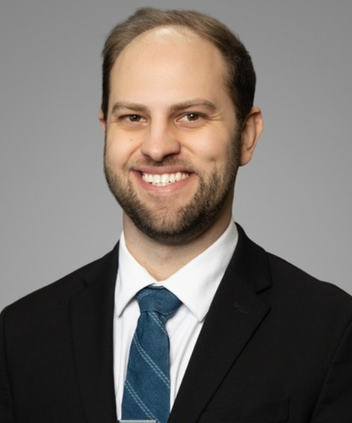 UOI Alex Putkovich PA 500x600px 1 23